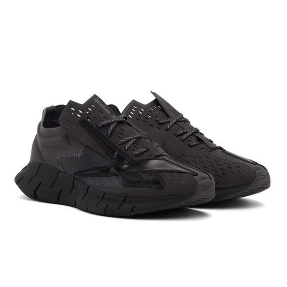 Maison Margiela x Reebok Zig 3-D Memory Of  Sneakers in Black - Picture 2 of 4